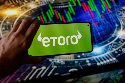 eToro trading platform
